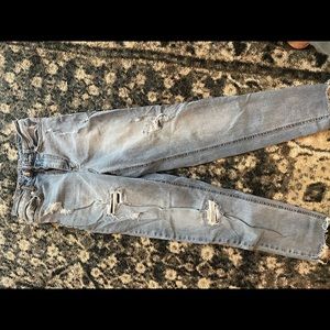 No boundaries straight leg jeans